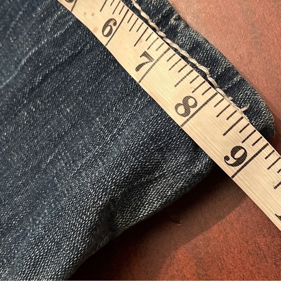 Big Star Mid Rise Bootcut Jeans Sz 28 Dark Distressed Denim Frayed Bottoms - Picture 11 of 12